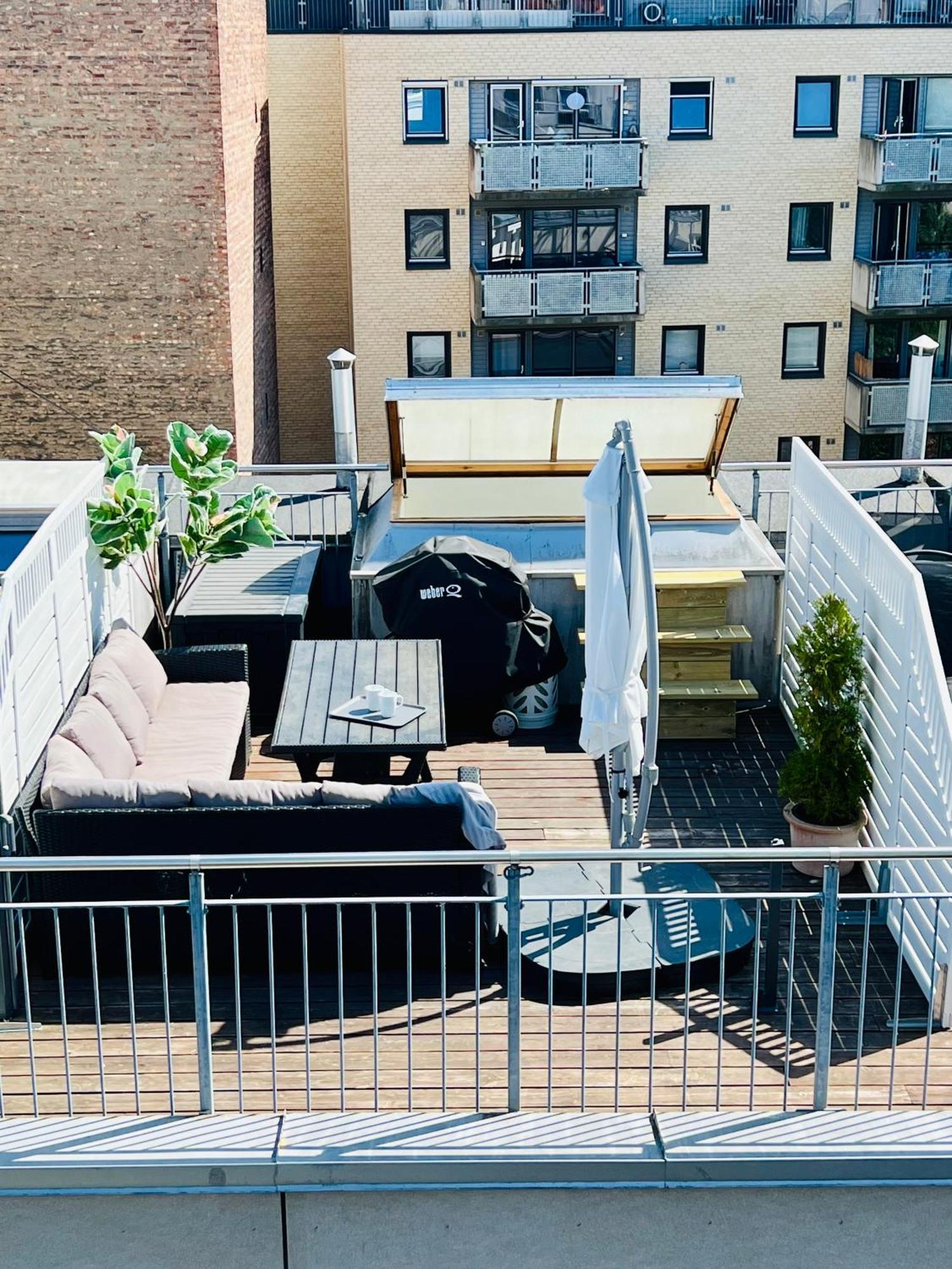 Ultracentral Duplex With Private Rooftop Terrace Oslo Esterno foto